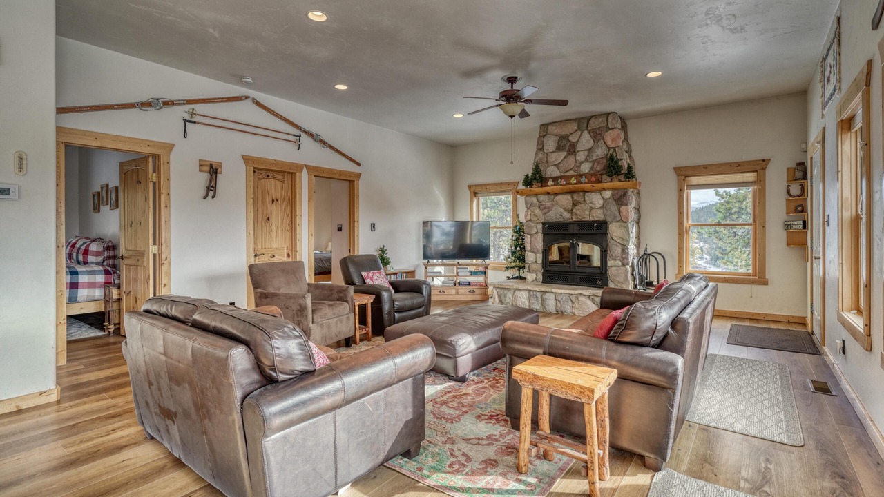 Photo of Livingroom in Leadville