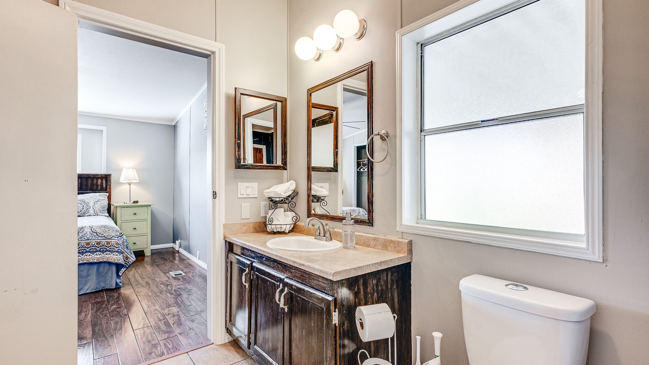 Photo of Bathroom in La Verkin