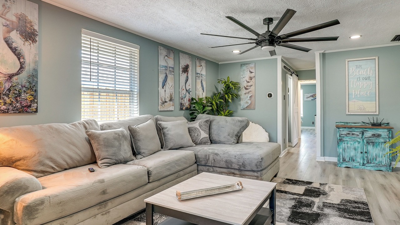 Photo of Livingroom in Laguna Beach