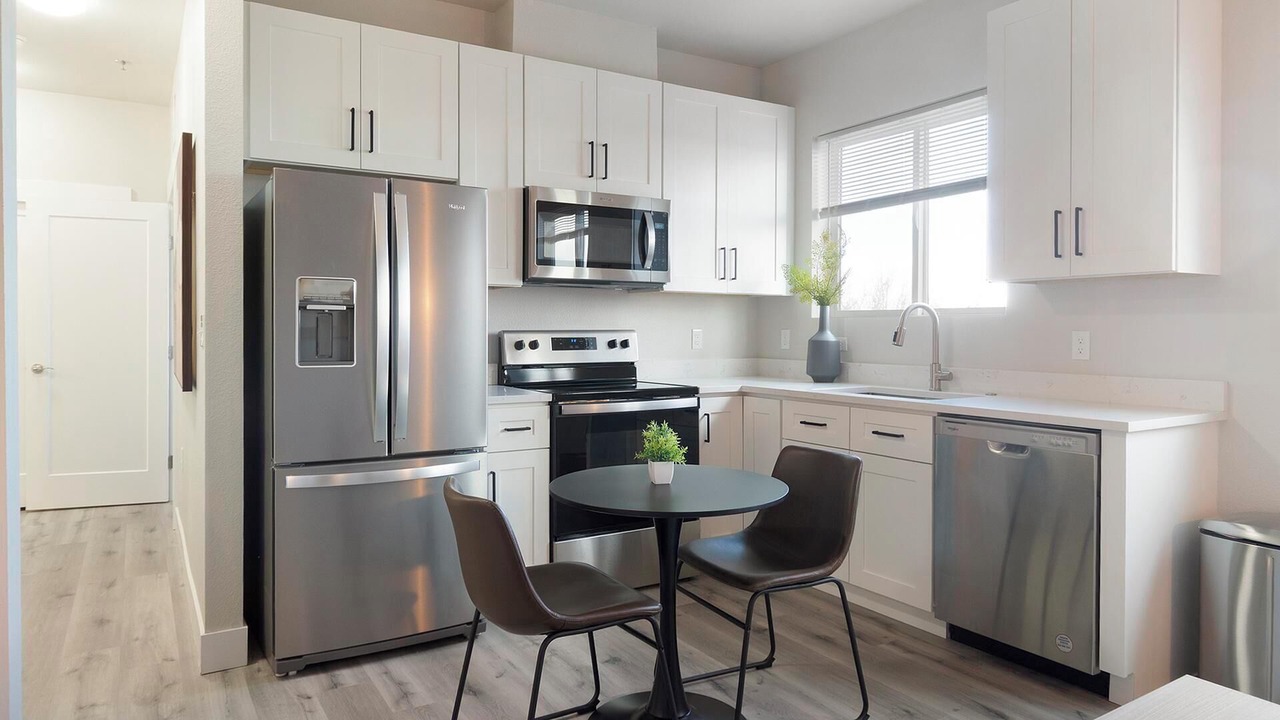 Photo of Kitchen in College View