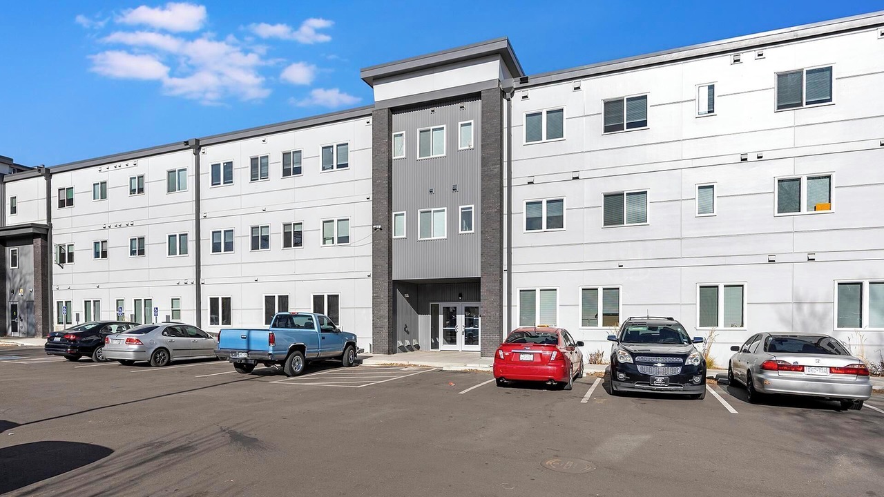Photo of Outdoor in College View