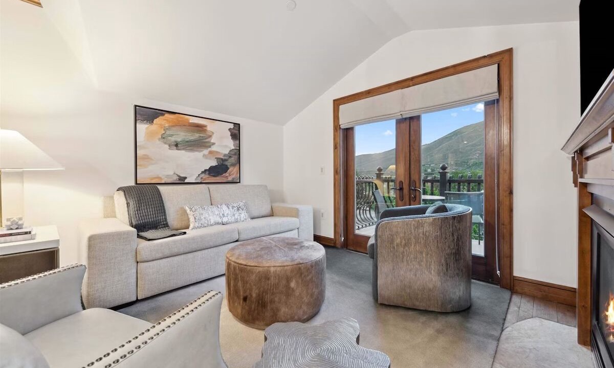 Photo of Livingroom in Aspen
