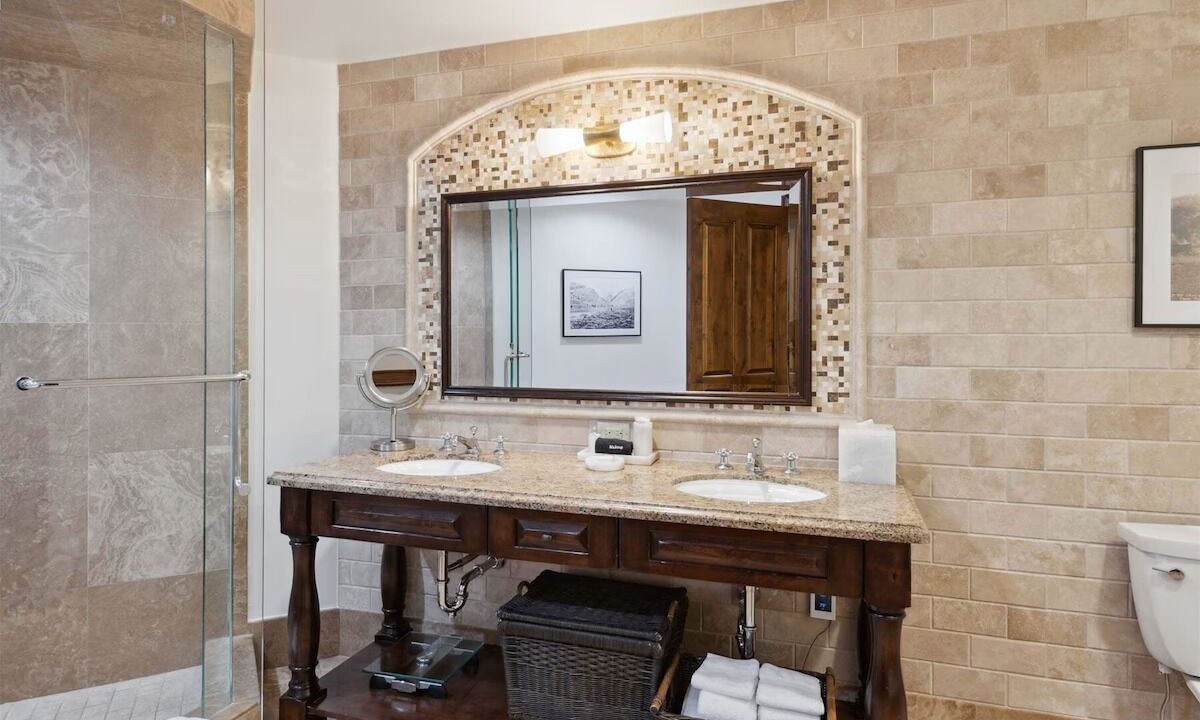 Photo of Bathroom in Aspen