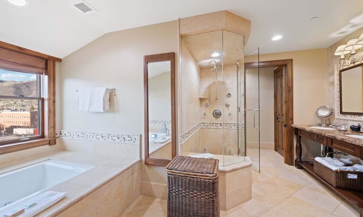 Photo of Bathroom in Aspen