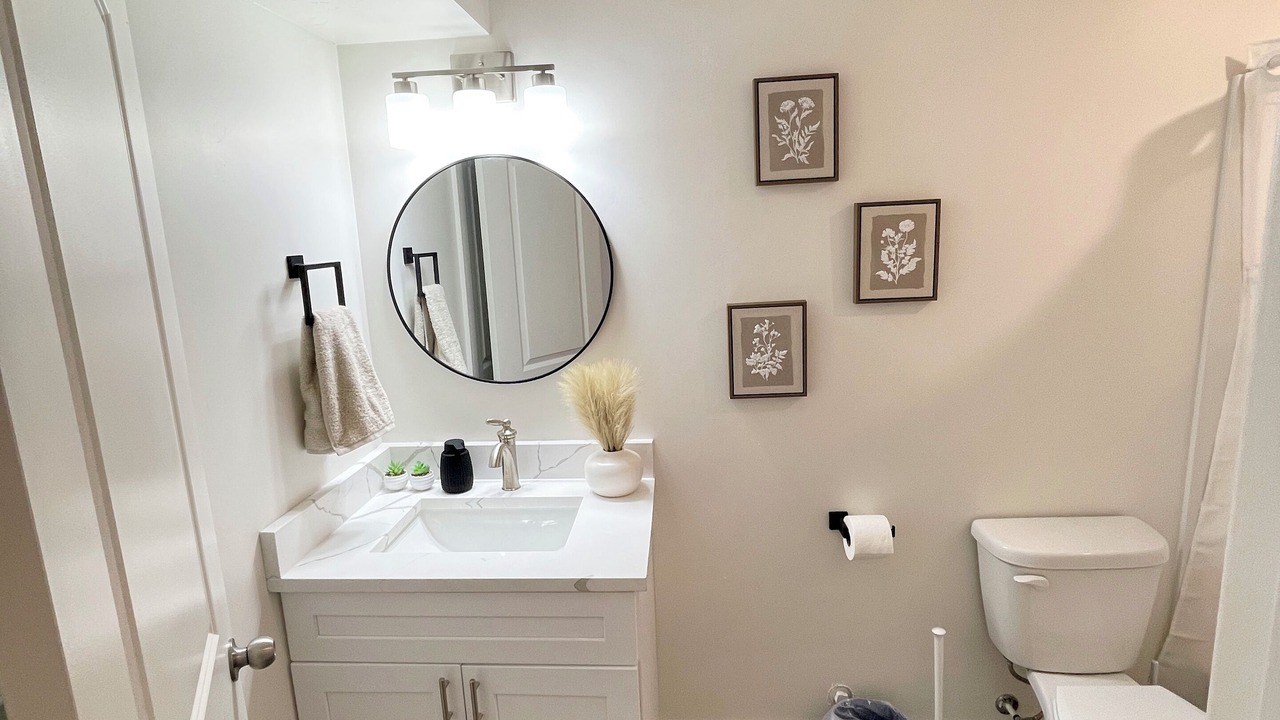Photo of Bathroom in Roosevelt