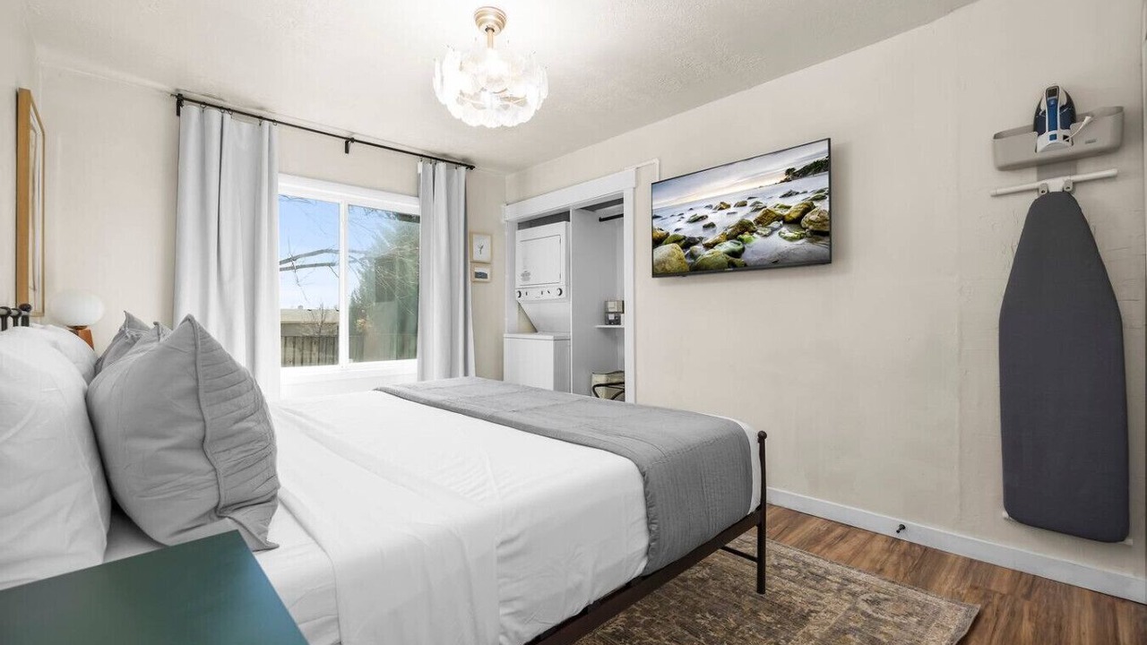 Photo of Bedroom in Orem