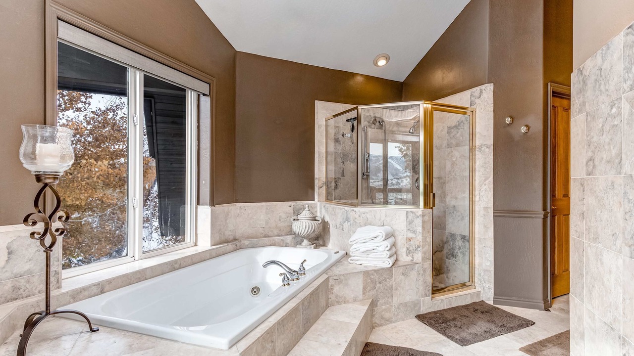 Photo of Bathroom in Summit Park