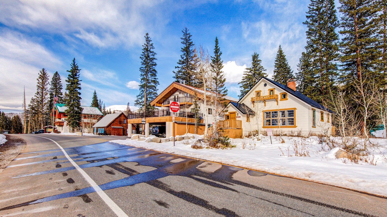 Photo of Outdoor in Salt Lake Mountain Resorts