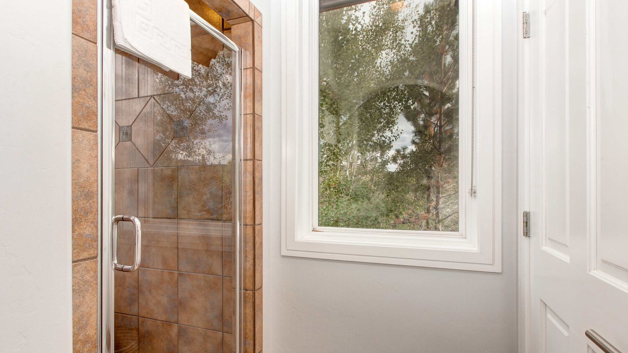 Photo of Bathroom in Park Meadows
