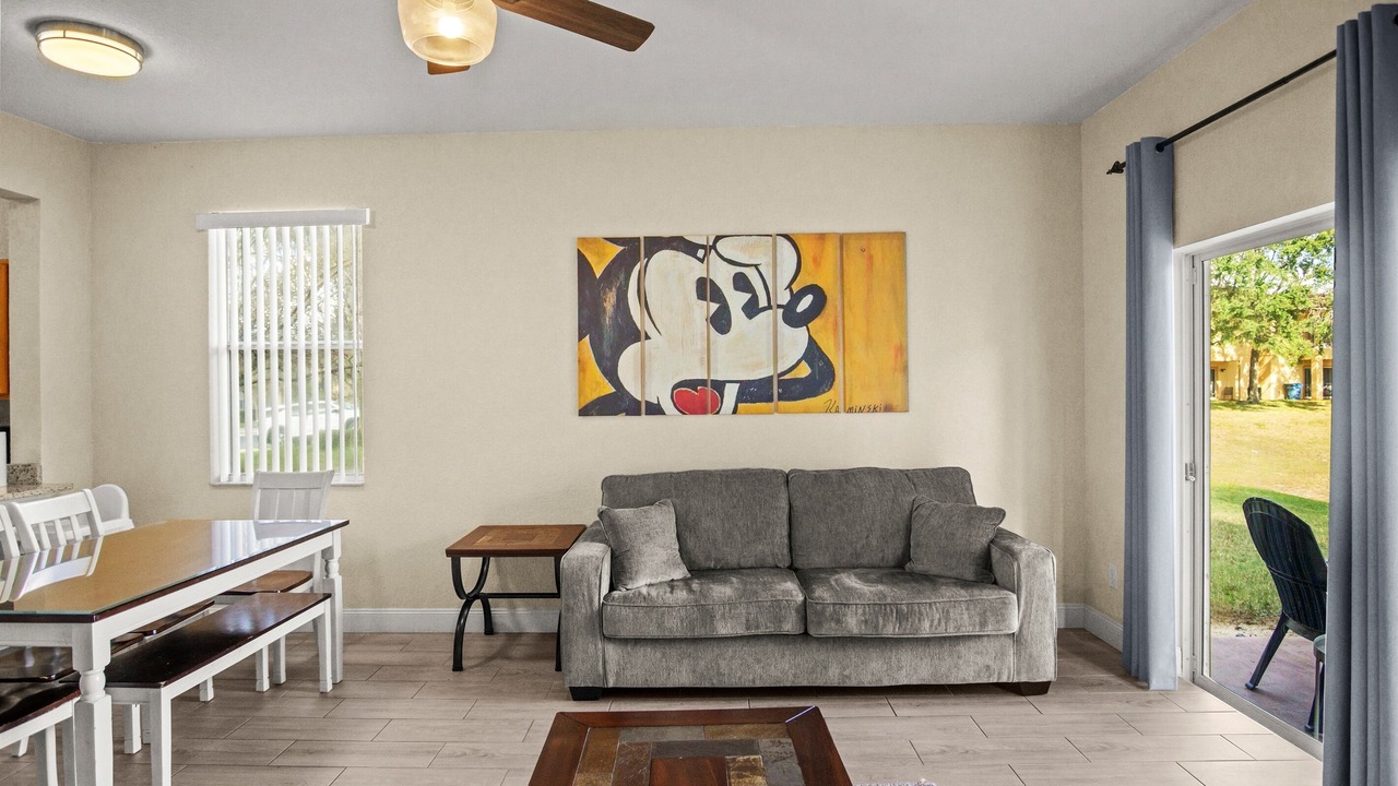 Photo of Livingroom in Regal Palms