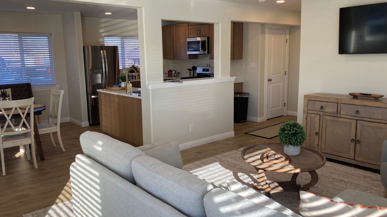 Photo of Livingroom in Vernal