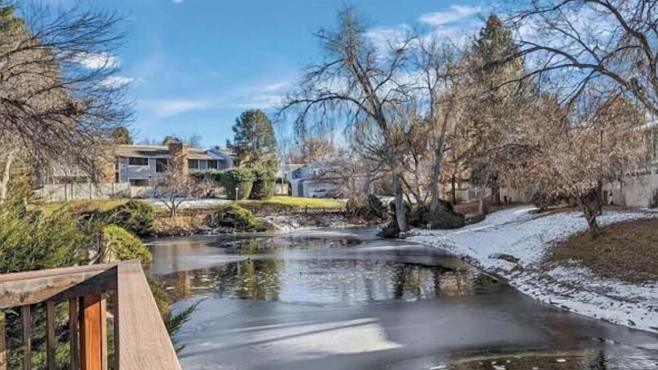 Photo of Outdoor in Dam East - West