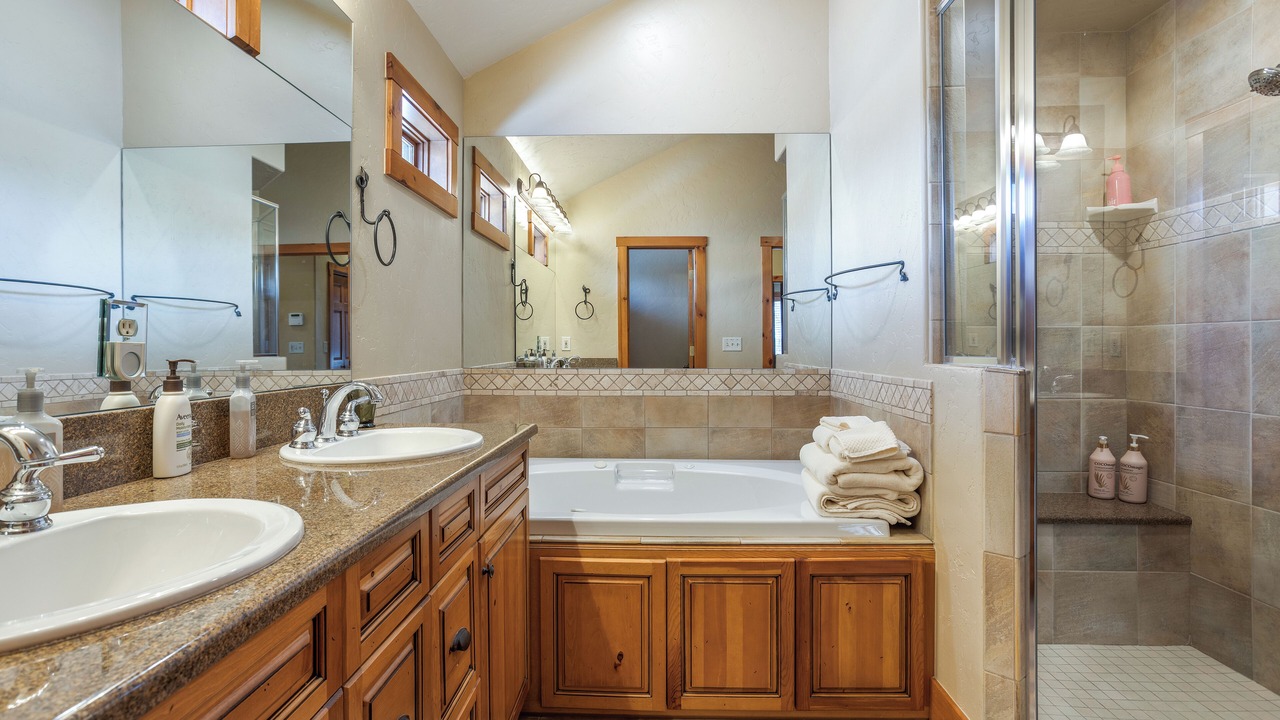Photo of Bathroom in Edwards