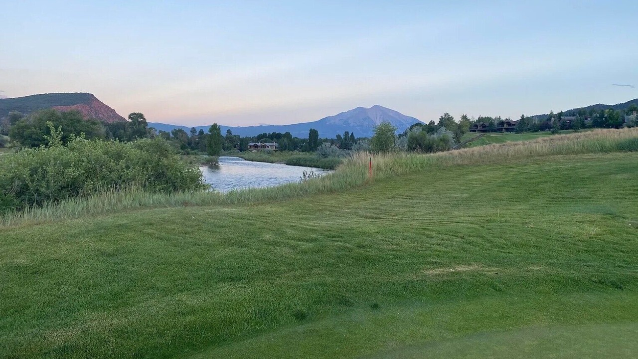 Photo of Others in Aspen Glen