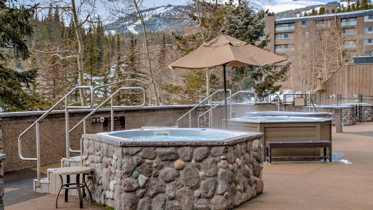 Photo of Patio Balcony in Peak 9