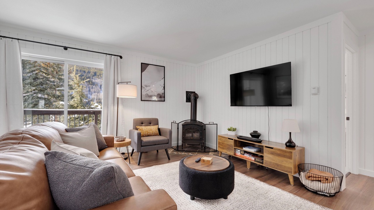 Photo of Livingroom in Blue River