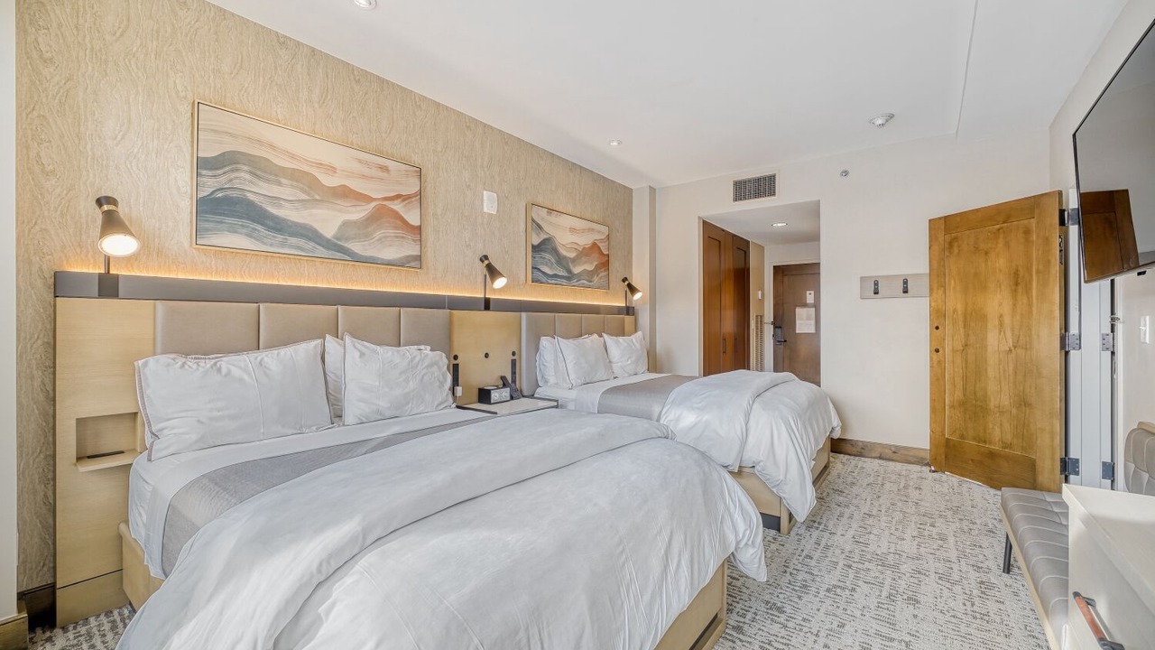 Photo of Bedroom in Avon