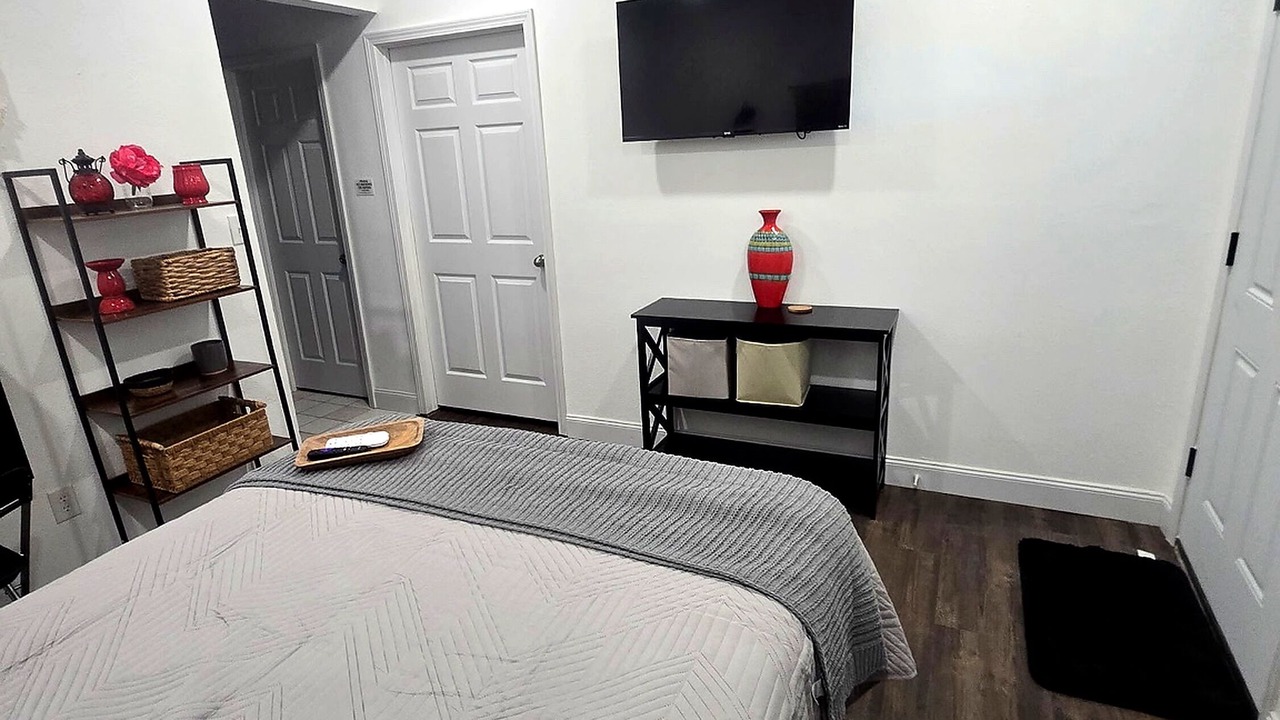 Photo of Bedroom in Ponce De Leon