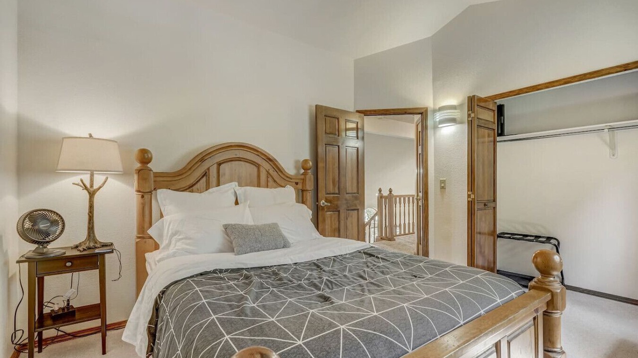 Photo of Bedroom in Colorado Springs
