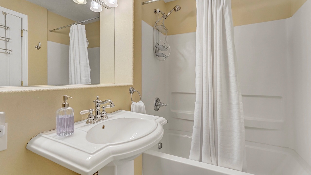 Photo of Bathroom in Northwest Colorado Springs