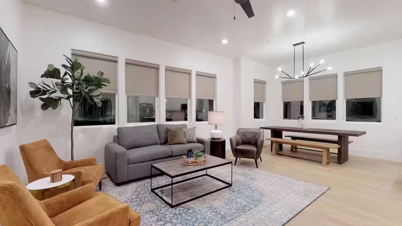 Photo of Livingroom in Bloomington