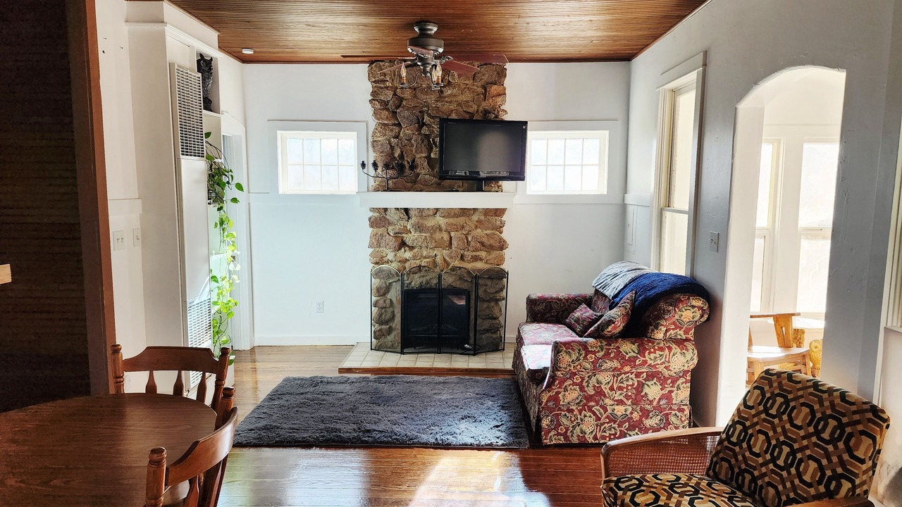 Photo of Livingroom in Palmer Lake
