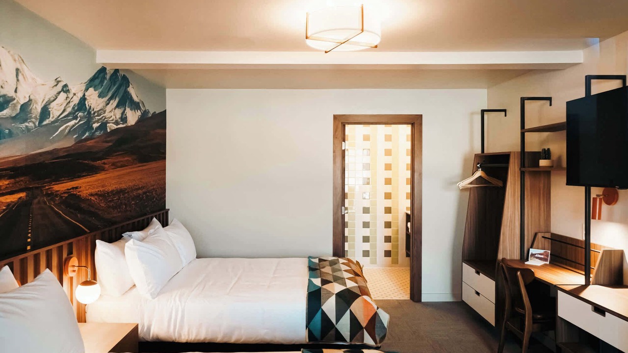 Photo of Bedroom in Hale