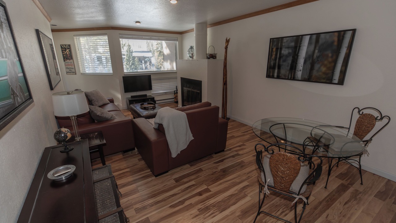 Photo of Livingroom in Vail