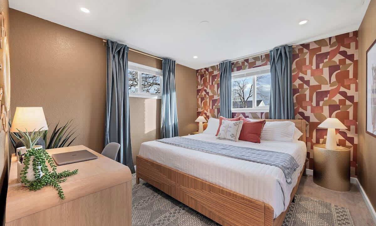 Photo of Others in Dupont