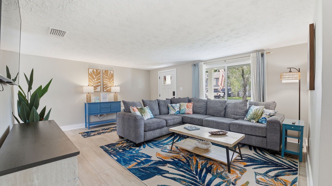 Photo of Livingroom in Tropic Shores