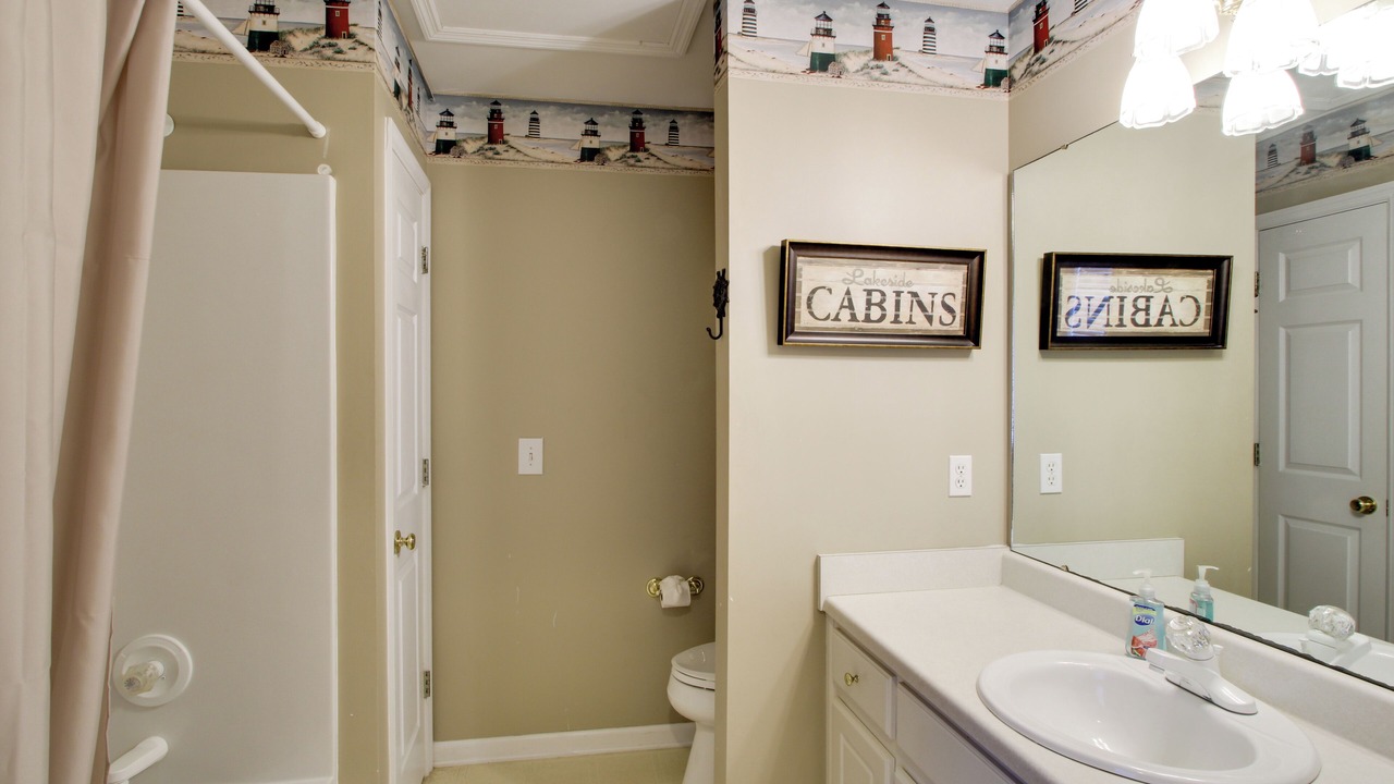 Photo of Bathroom in Abbeville
