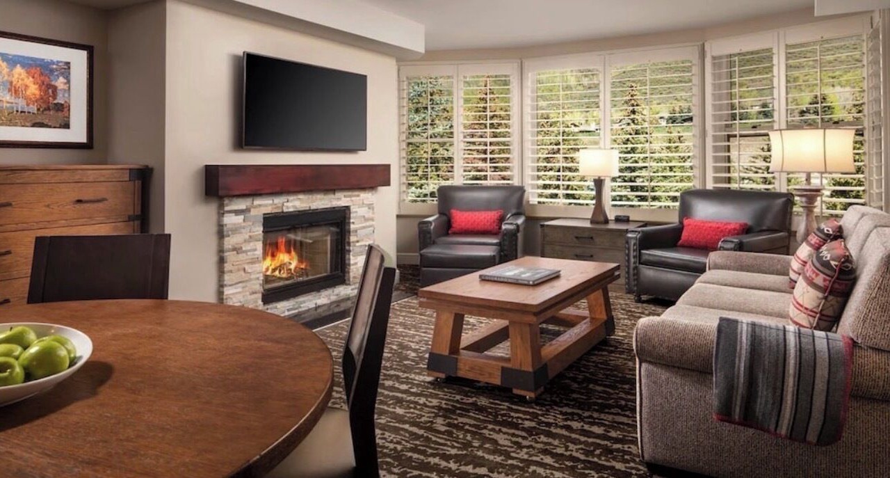 Photo of Livingroom in Highland Meadows