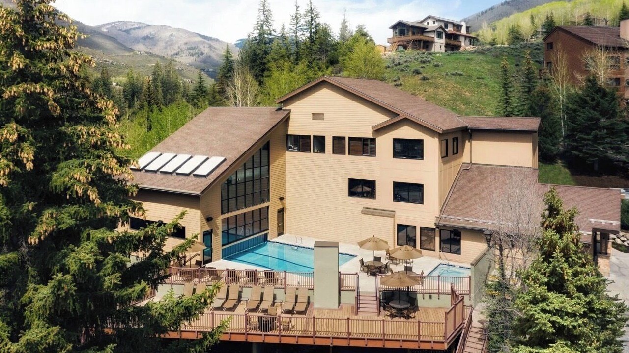 Photo of Outdoor in Highland Meadows