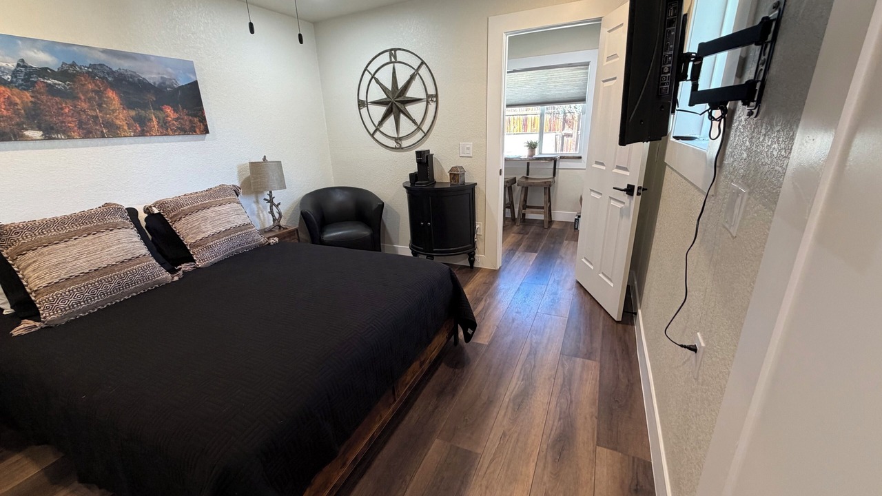 Photo of Bedroom in Columbine
