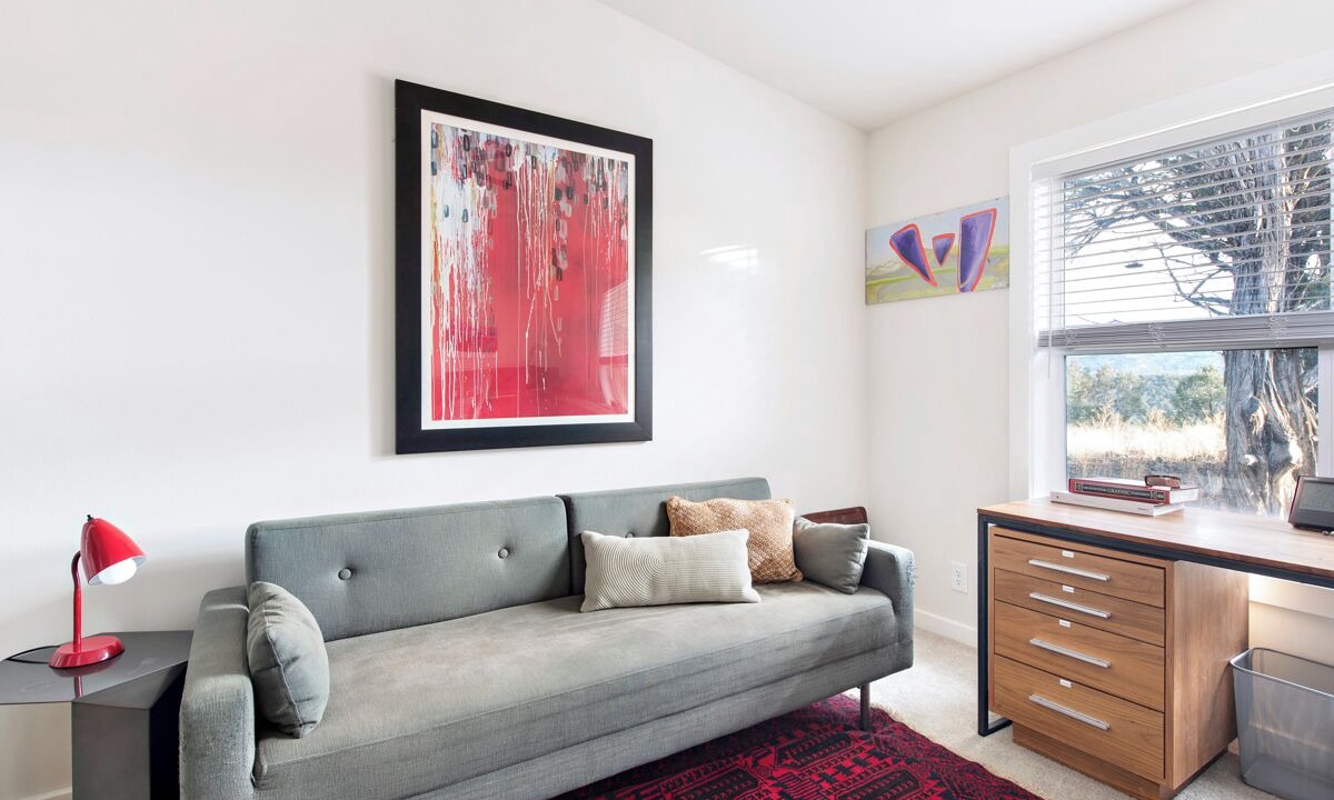 Photo of Livingroom in Missouri Heights