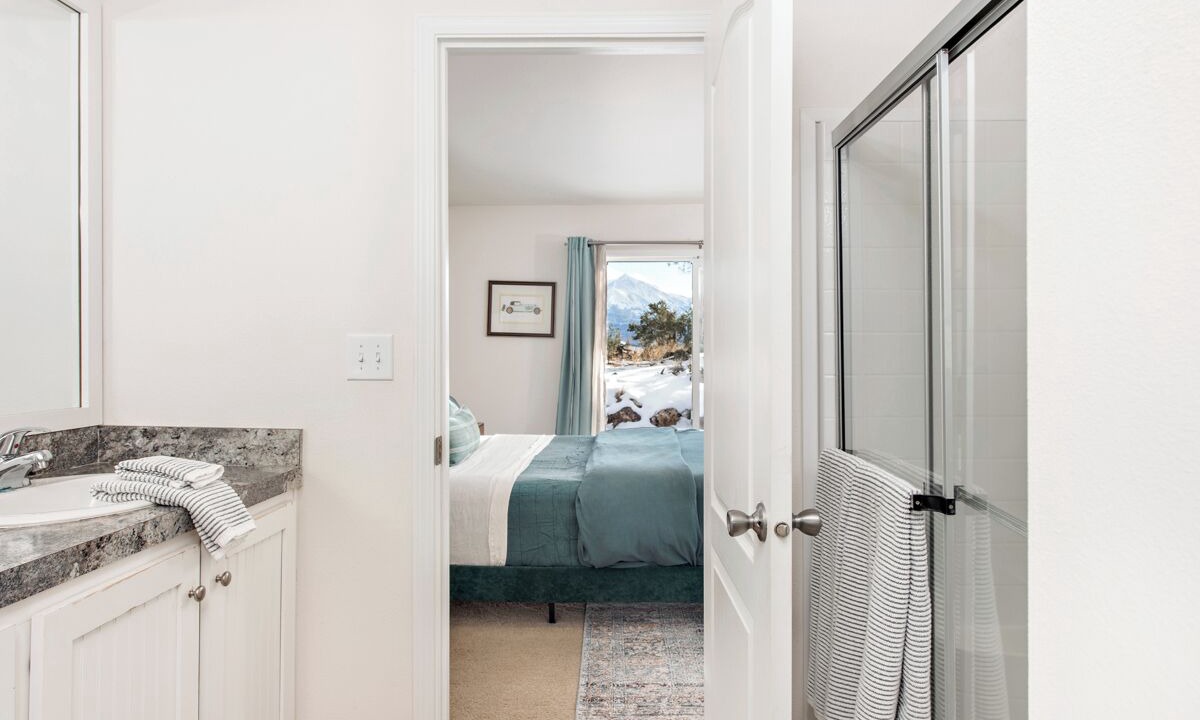 Photo of Bedroom in Missouri Heights