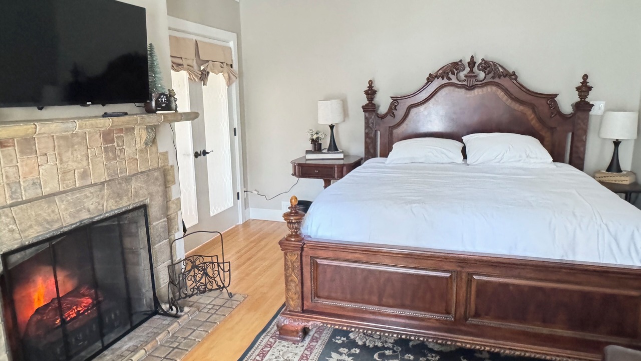Photo of Bedroom in Holladay