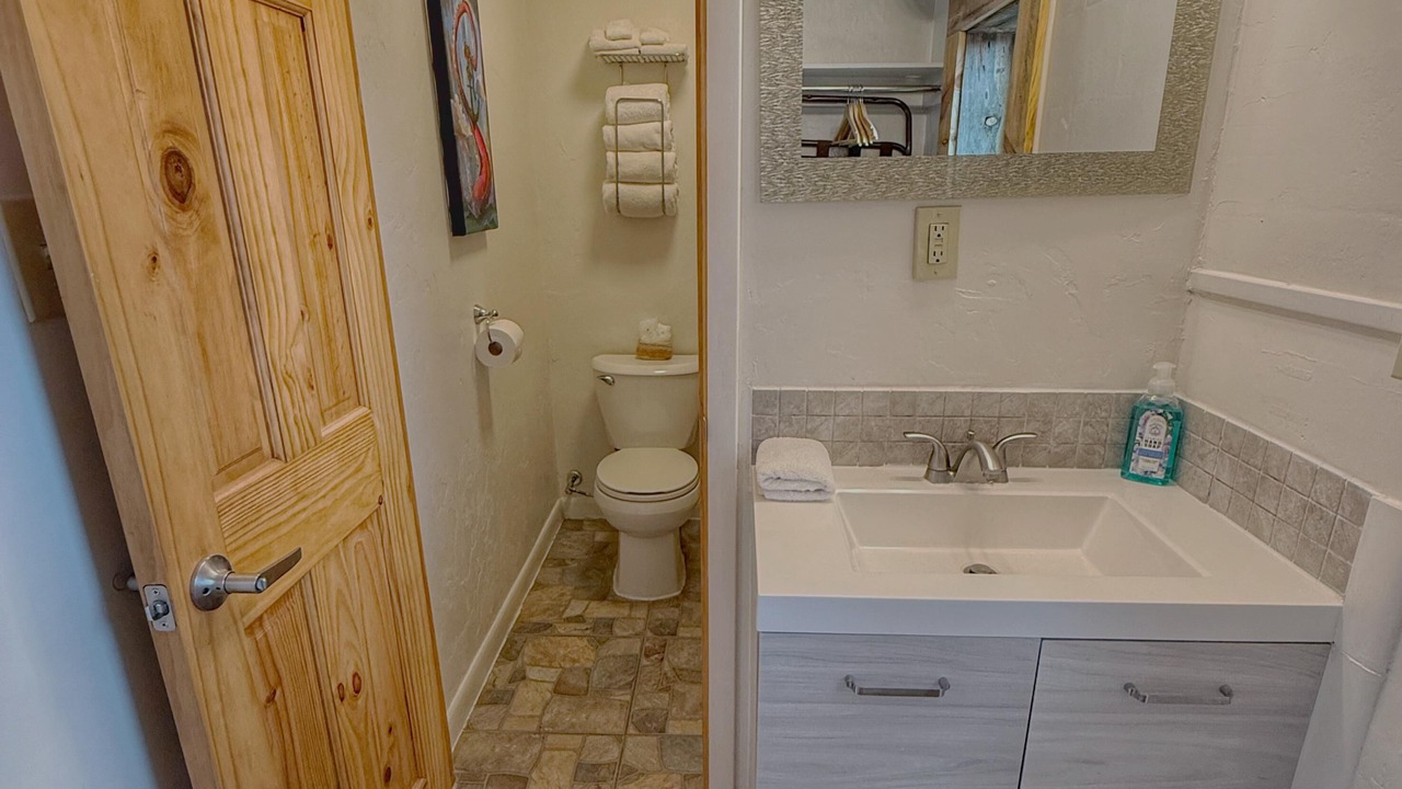 Photo of Bathroom in Bluff