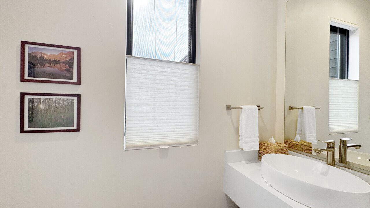 Photo of Bedroom in Avon