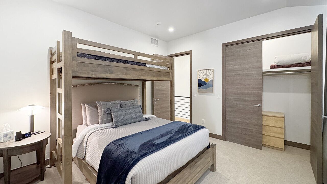 Photo of Bedroom in Avon