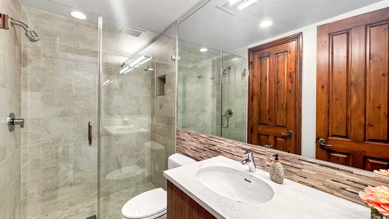 Photo of Bathroom in Edwards