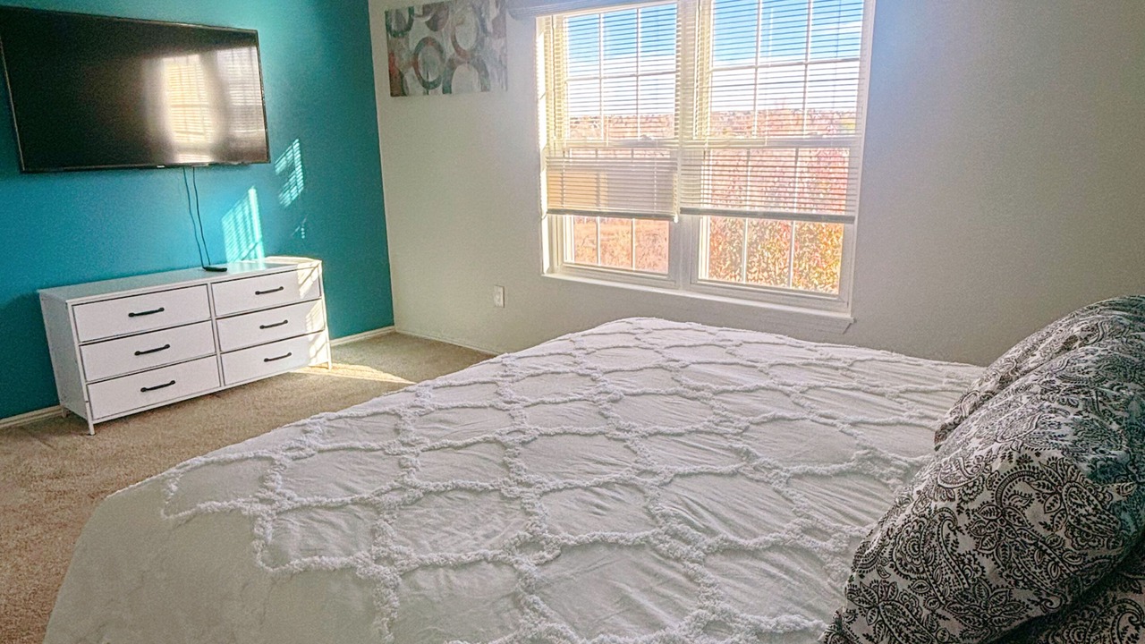 Photo of Bedroom in Prides Crossing