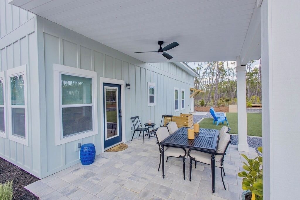 Photo of Outdoor in Thomas Drive