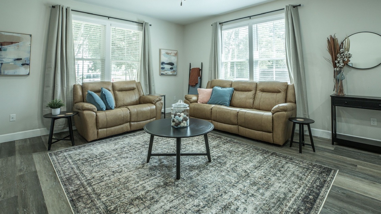 Photo of Livingroom in Monticello