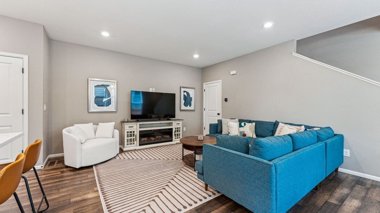 Photo of Livingroom in Stapleton
