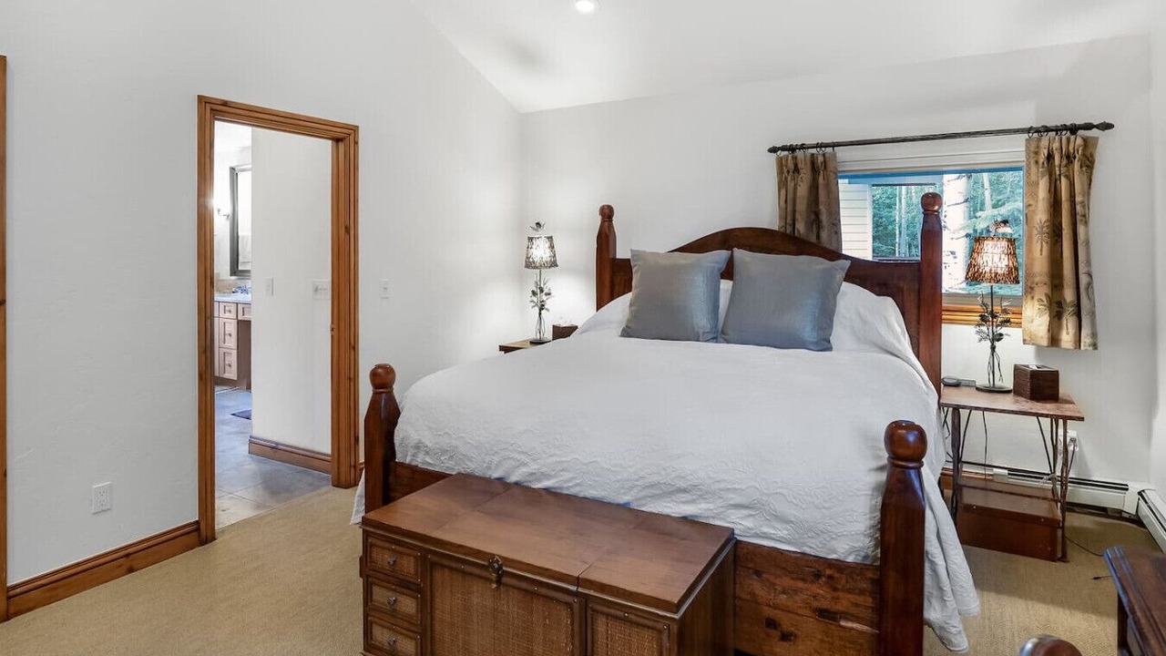 Photo of Bedroom in Innsbruck Meadows
