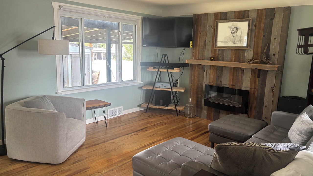 Photo of Livingroom in Greeley