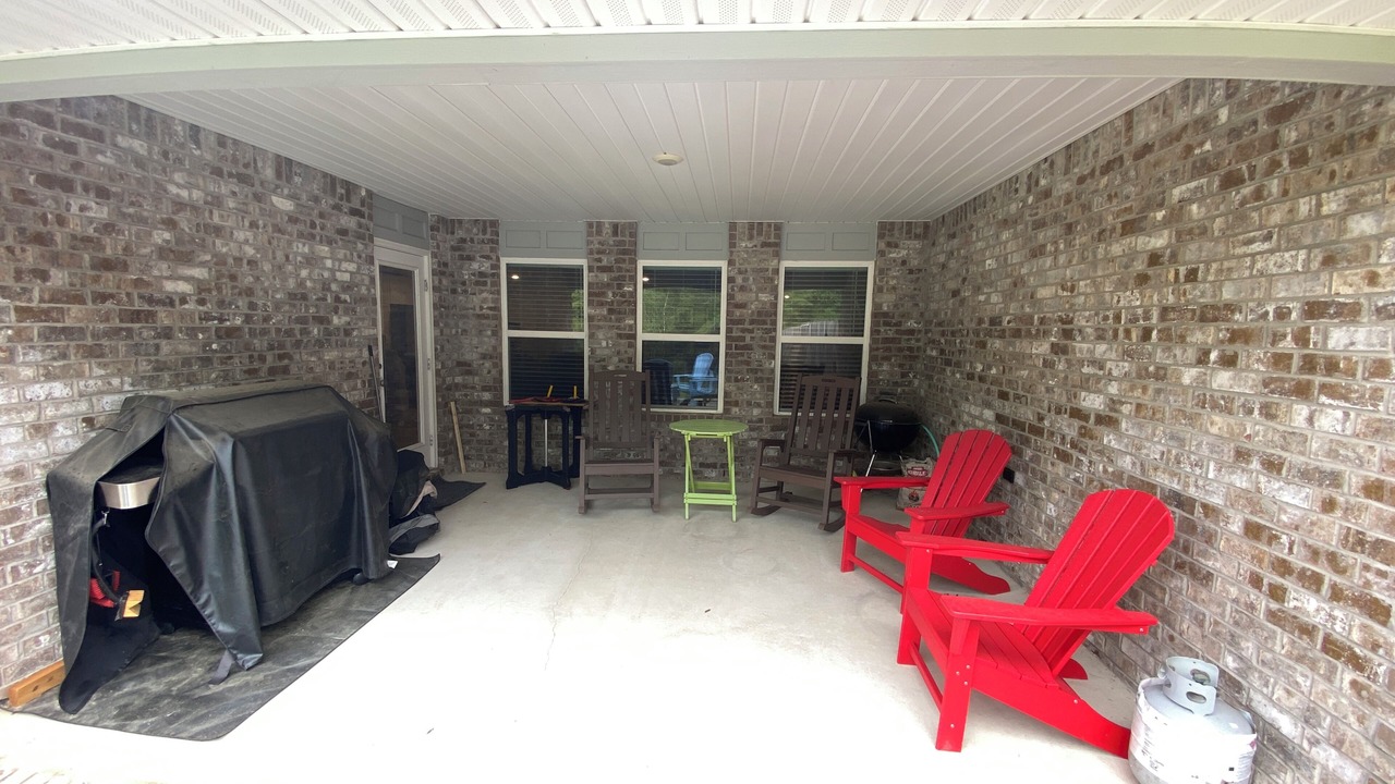 Photo of Patio Balcony in Laurel Hill
