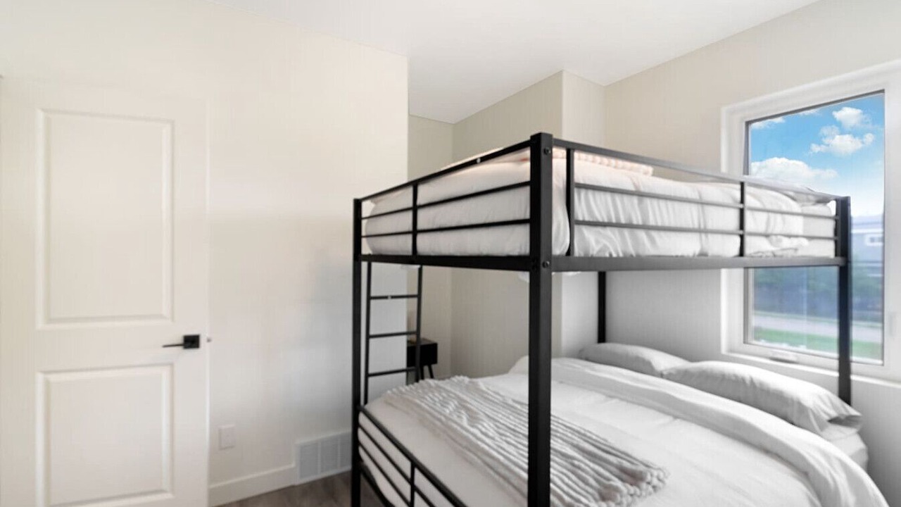 Photo of Bedroom in Poplar Grove