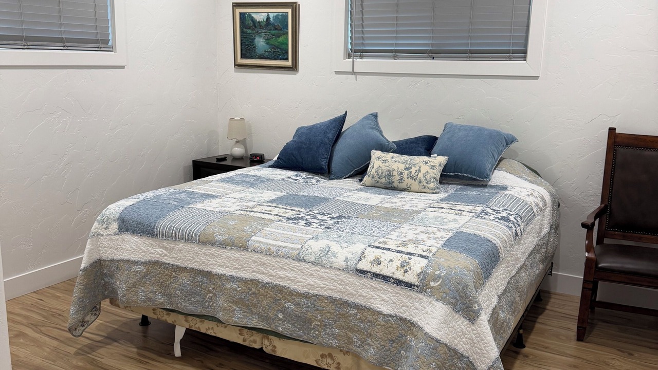 Photo of Bedroom in Lapoint